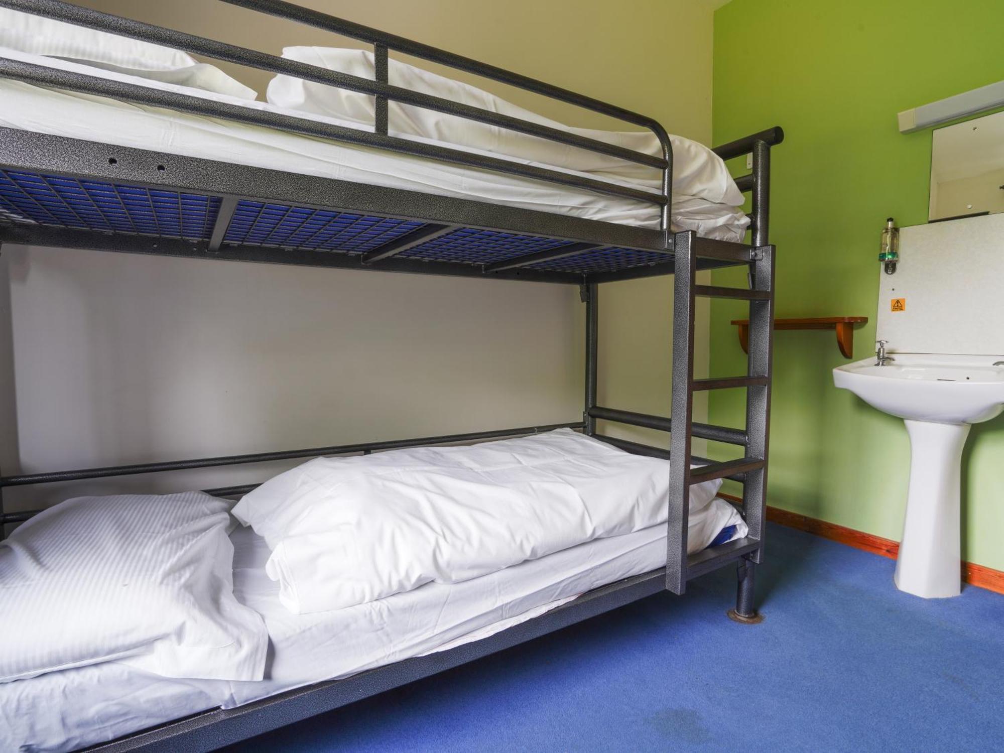 Yha Borrowdale Hostel *
